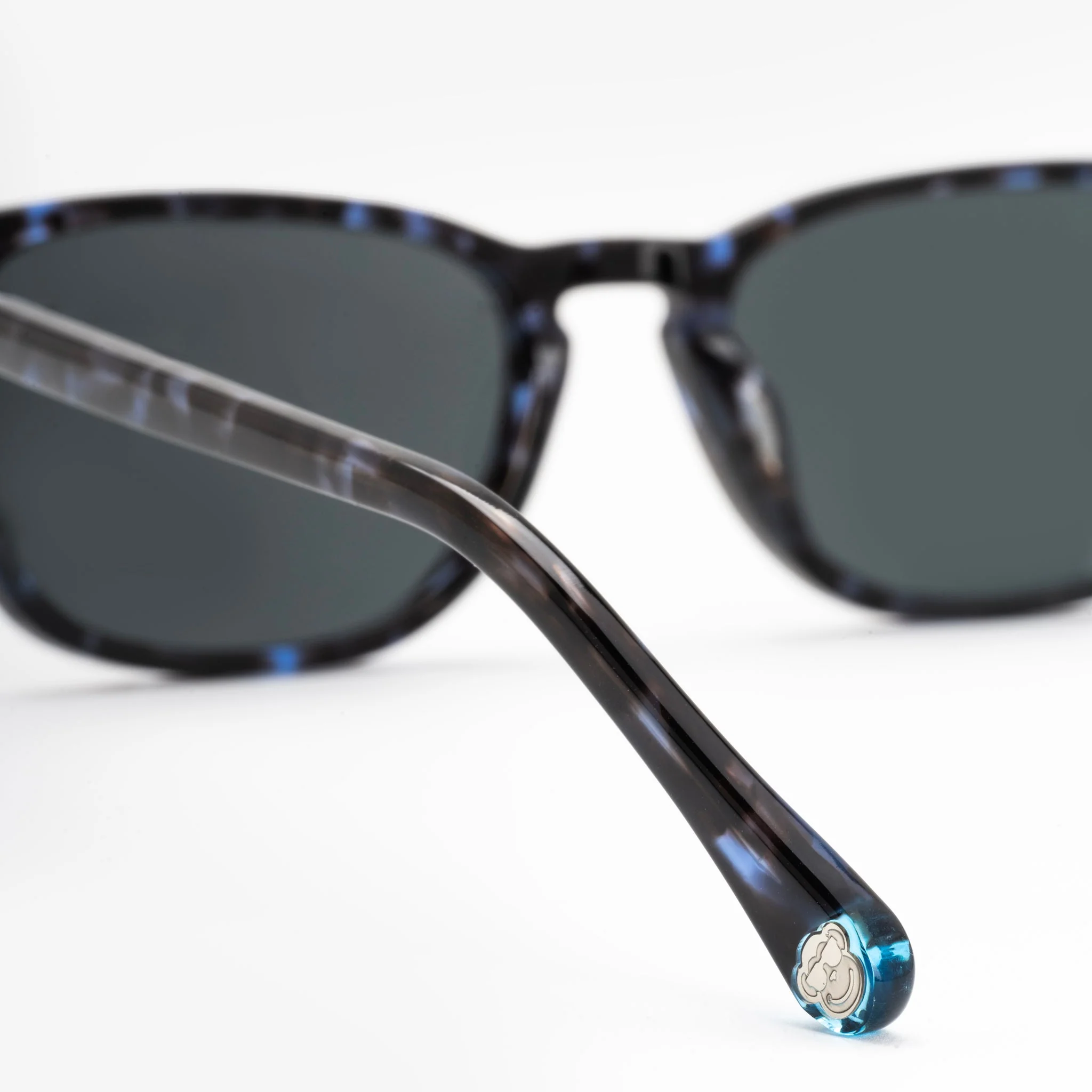 Bullseye Black and Blue - Image 4