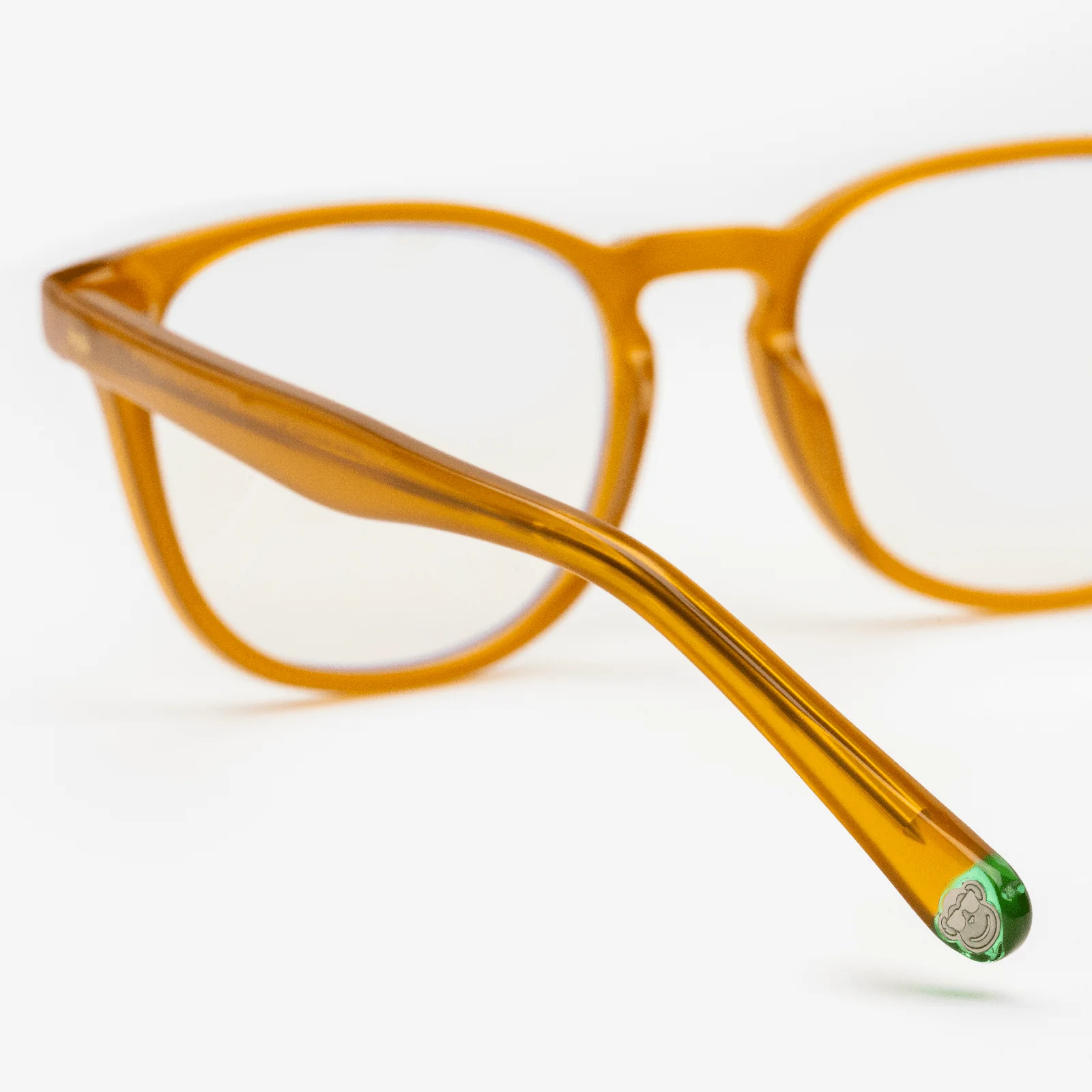 Chelsea Walnut Formuladas - Image 3