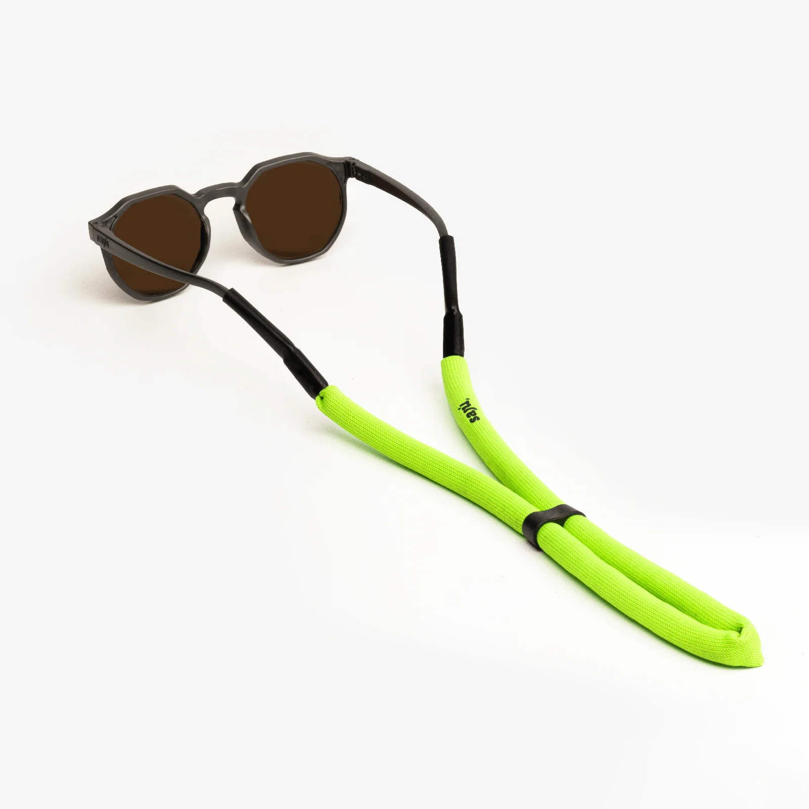 Floating - Image 14