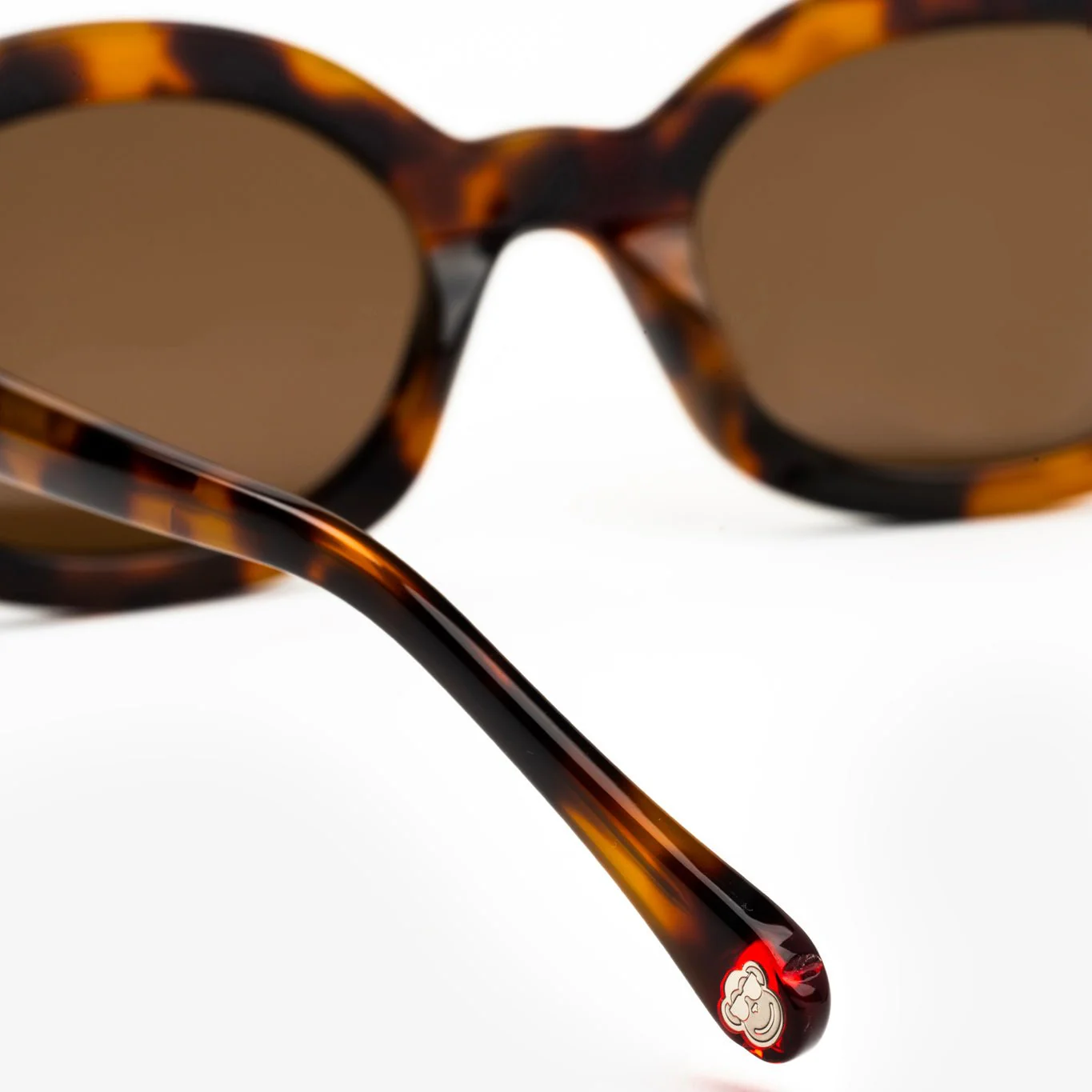 Oval Dark Brown - Image 4